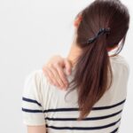 肩が挙がらない
